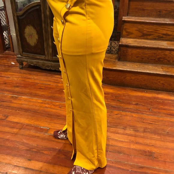 Mustard Yellow dress pants - Picture 3 of 3